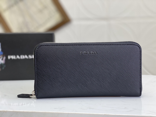 プラダ財布コピー正面デザイン